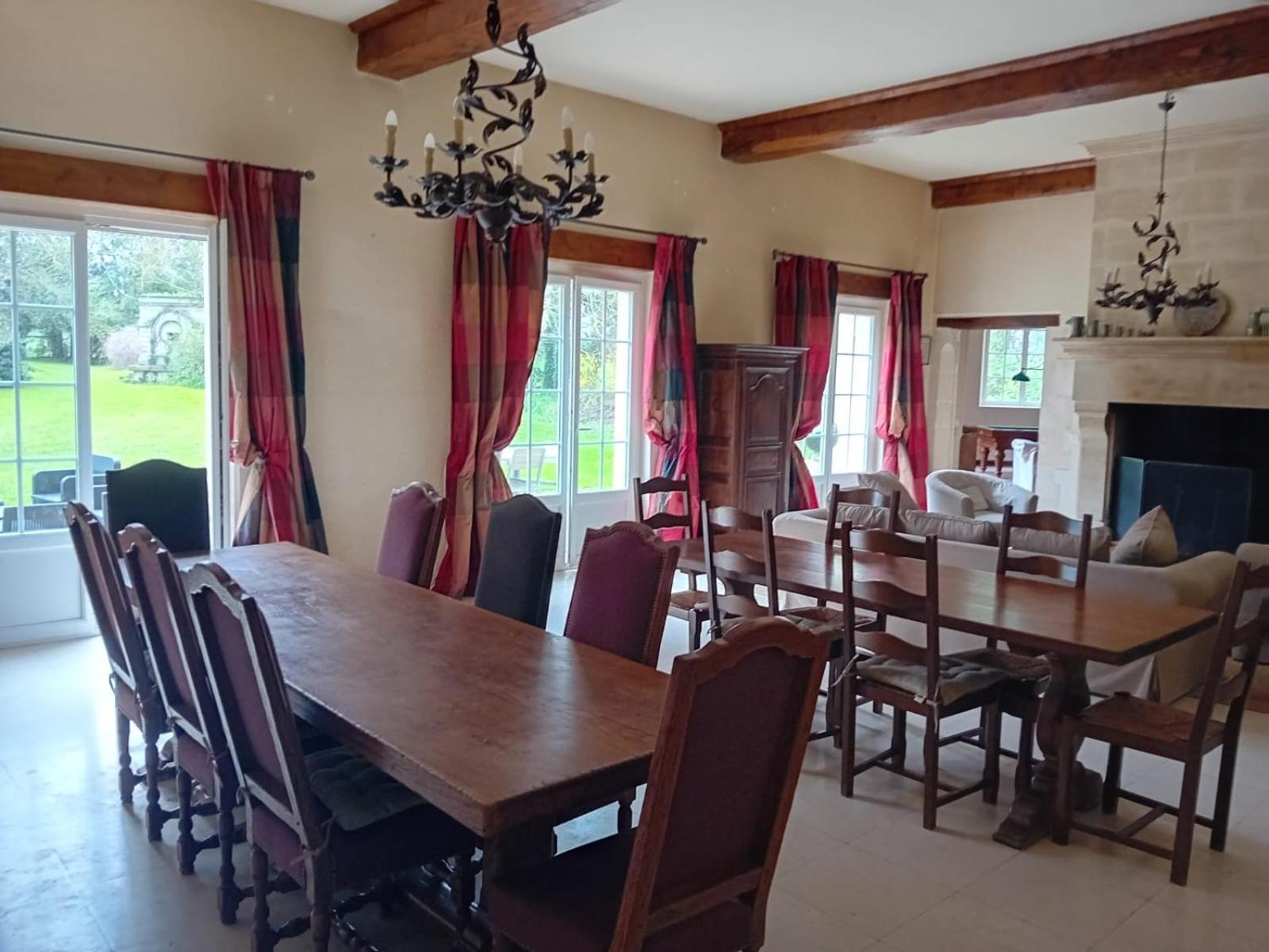 Magnifique Chateau Renove Proche Bourg Grand Parc Belle Terrasse Billard, Ping Pong, Proche Bayeux Et Plages Du Debarquement Tilly-sur-Seulles Exterior foto